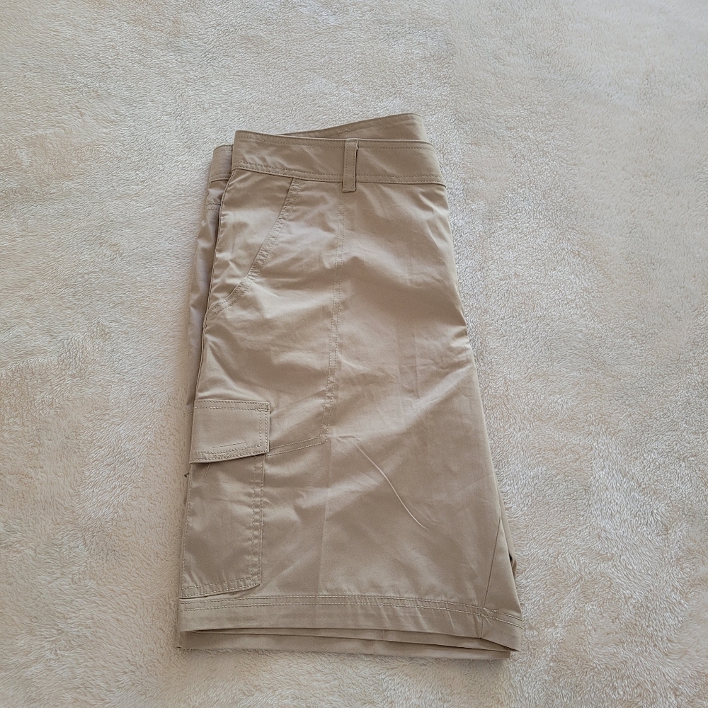Columbia Boulder Ridge Cargo Shorts, Men's Size Waist 38 NWOT - Fossil - Picture 4 of 9